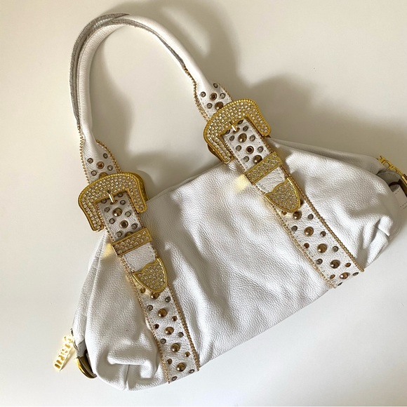 Charm and Luck Bags Charm And Luck White Shoulder Purse By Jenny